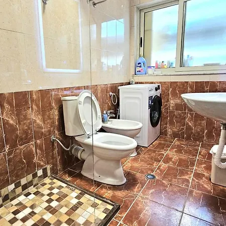 Apartmán Cozy 1 Bedroom Near Parks, Cafes & Restaurants *